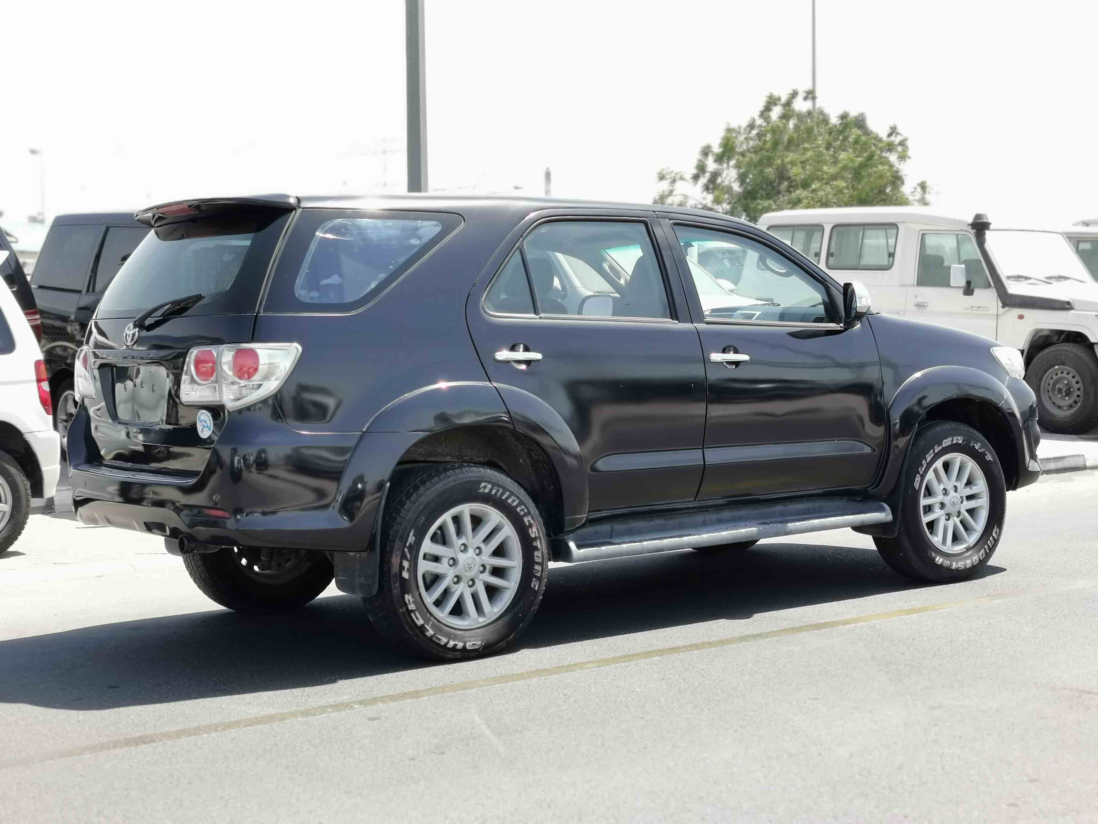 Toyota dubai fortuner